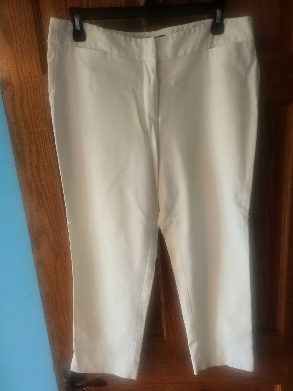 Talbots White Cropped Pants – Size 12P – Stretch Cotton Blend